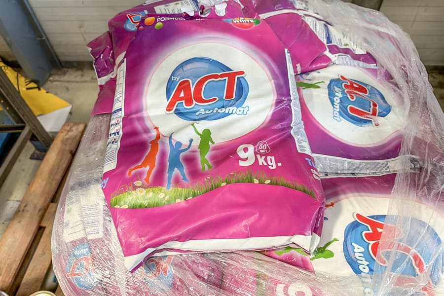 21 Packungen Waschpulver ACT
